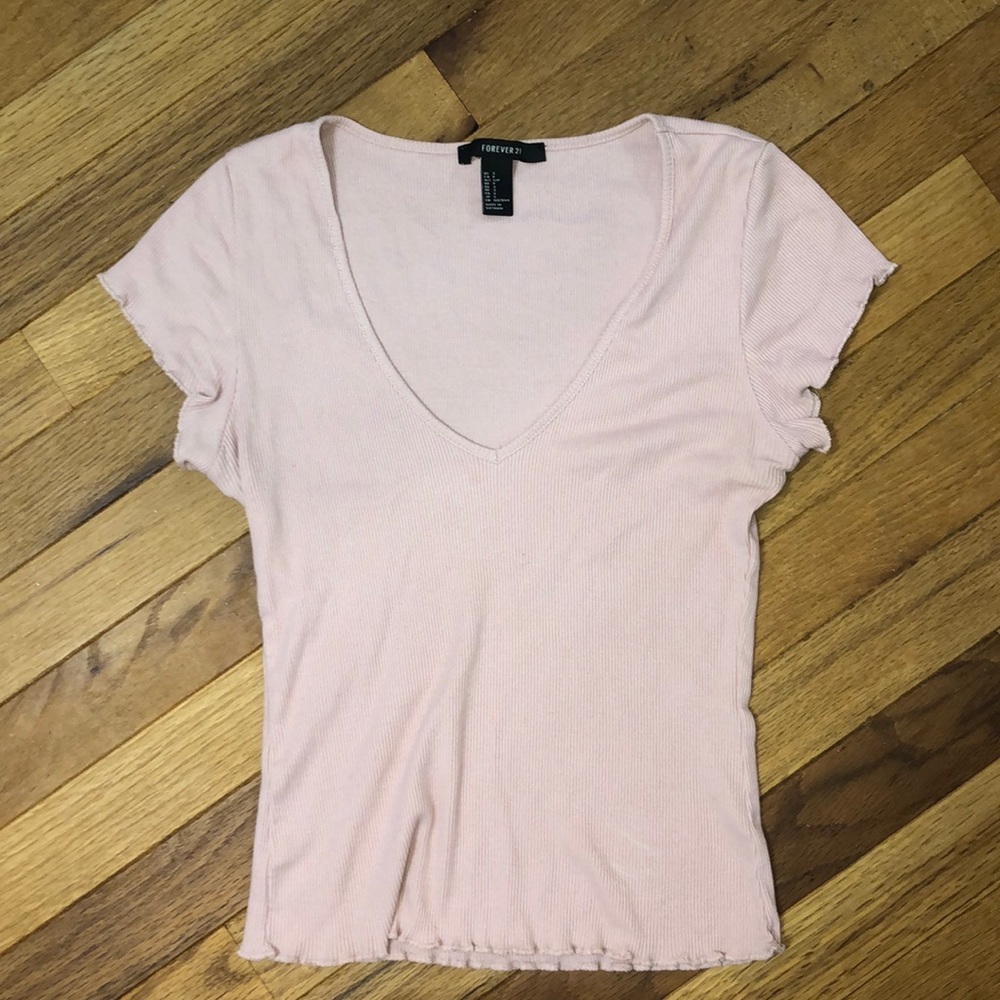 Fitted V-neck